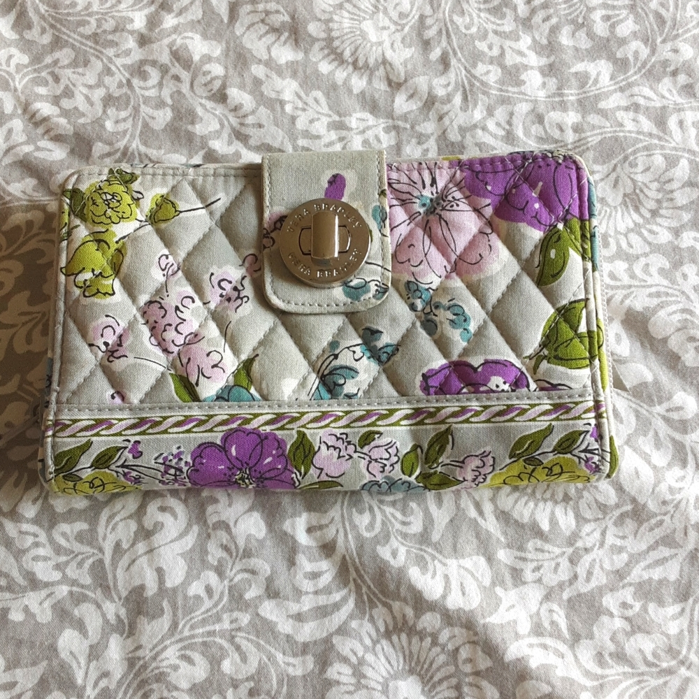 Vera Bradley Floral Turnkock Quilted Wallet